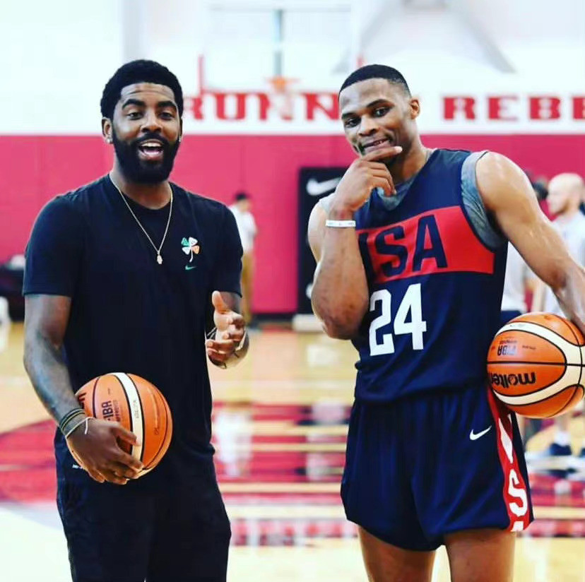 斯洛文尼亚主帅：球队精神已垮，我是否留任赛后再讨论（斯洛文尼亚主帅：队伍士气已崩，去留待赛后再定）