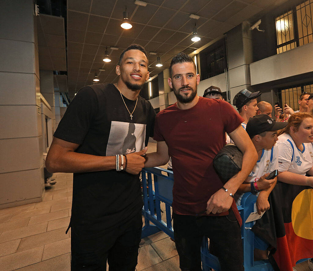 孔蒂：球员承担责任展现了成长，此刻我们不怕任何事物任何人（孔蒂：球队勇于担责体现成长，如今我们无惧任何对手与挑战）