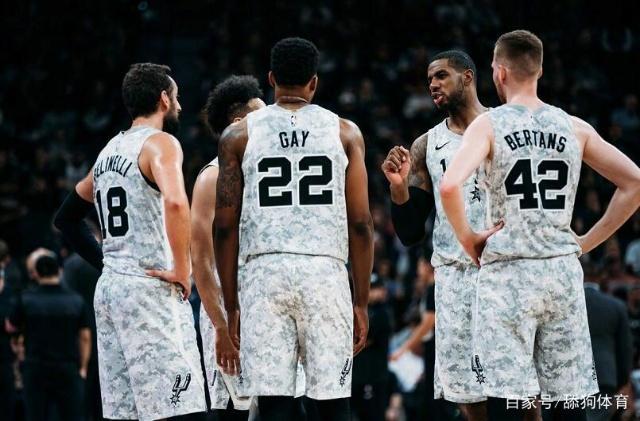 博主：广岛三箭主帅斯基伯目前并不存在去山东泰山的可能性（博主：广岛三箭主帅斯基伯暂不可能加盟山东泰山）