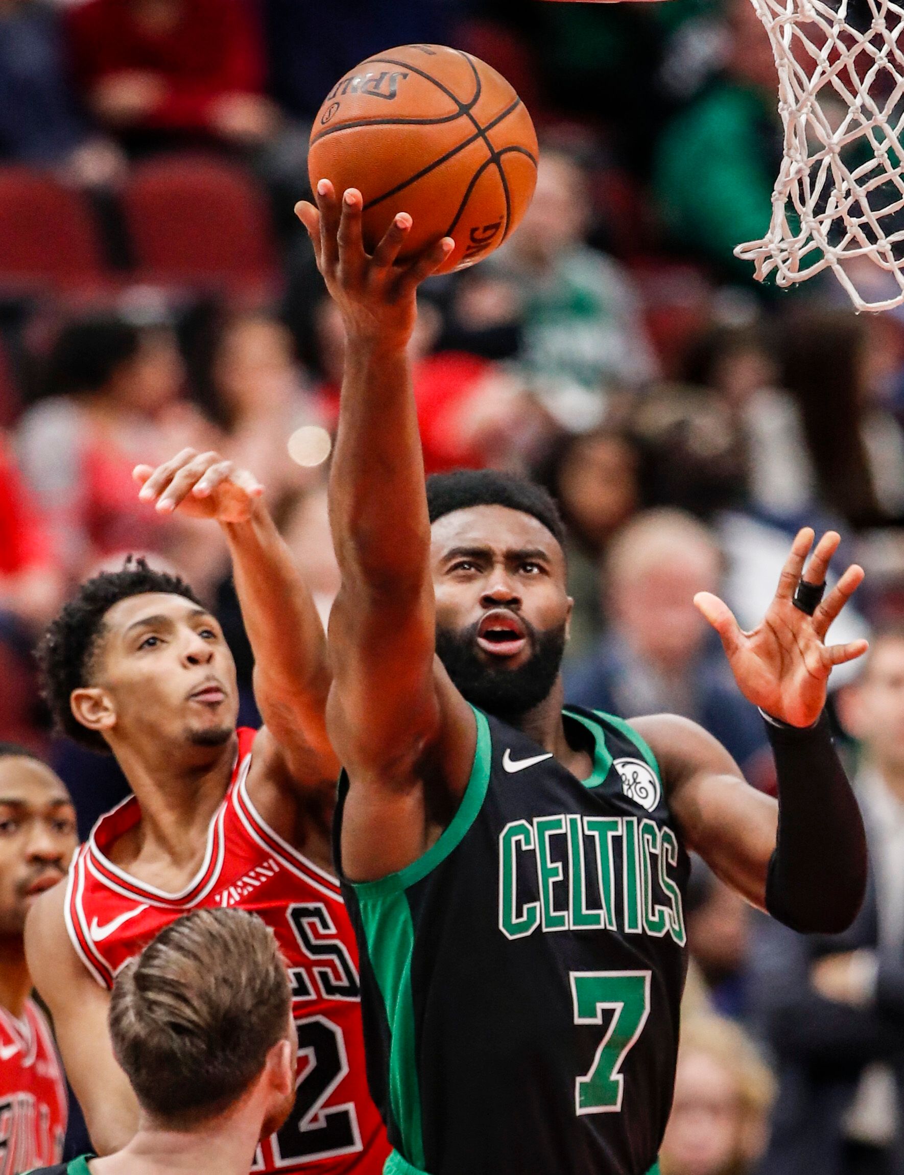 麦肯尼：赢球最重要，即便踢得不好；尤文必须恢复往日的辉煌（麦肯尼：踢得不好也要赢，尤文必须找回昔日荣光）