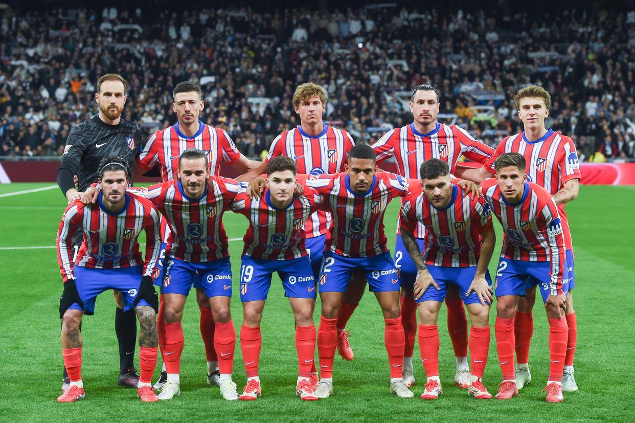 里夫斯调侃：篮球／纸牌／保龄球／飞镖 东契奇在这些方面都赢不了我（里夫斯笑称：在篮球、纸牌、保龄球和飞镖上，东契奇都不是我的对手）