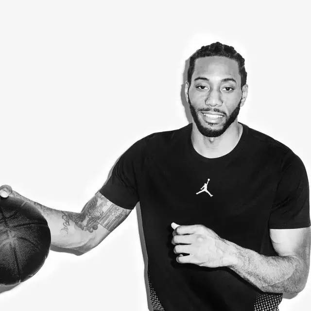 世界羽联批准15分三局两胜制，羽超杭州站激烈对决（世界羽联敲定15分三局两胜制，羽超杭州站上演激战）