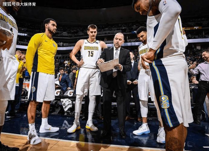 苏格兰主帅：我始终信任我的球员，这正是我们梦寐以求的机会（苏格兰主帅坚定信任球员：这正是球队期盼已久的良机）