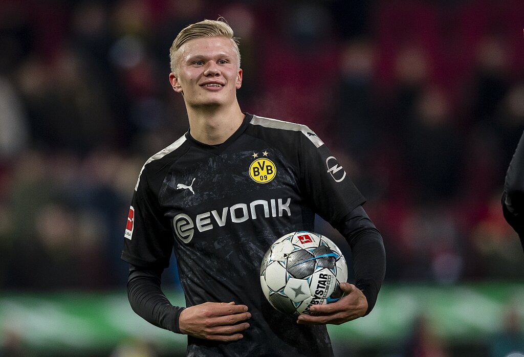 佩莱格里尼：我们正走在正确的道路上；现在我的身体状况很好（佩莱格里尼：球队正朝着正确方向前进，我目前的身体状态良好）