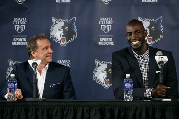 手心手背都是肉！麦克尼利：最佳新秀目前会选克尼佩尔（两难抉择！麦克尼利认为目前新人王应归克尼佩尔）