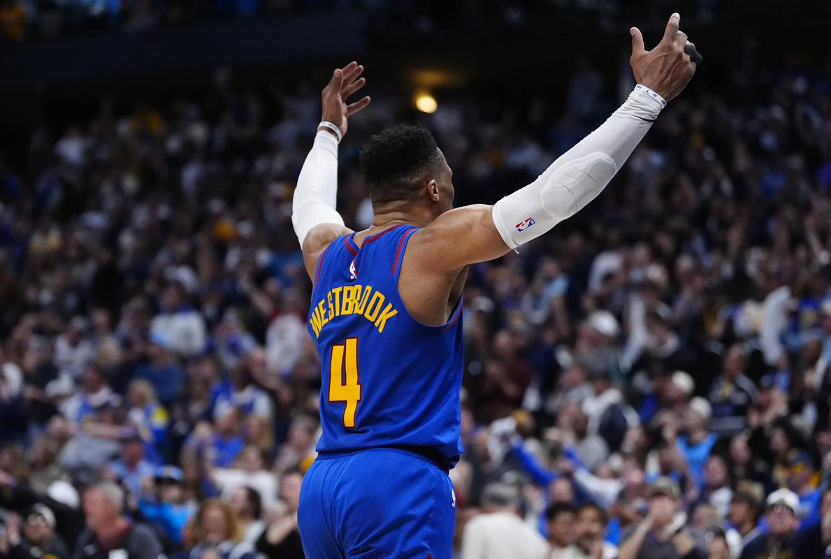 足协杯决赛收官，中国足球寻找“强力伙伴”共赴新征程（足协杯落幕，中国足球寻觅强力伙伴启航新征途）