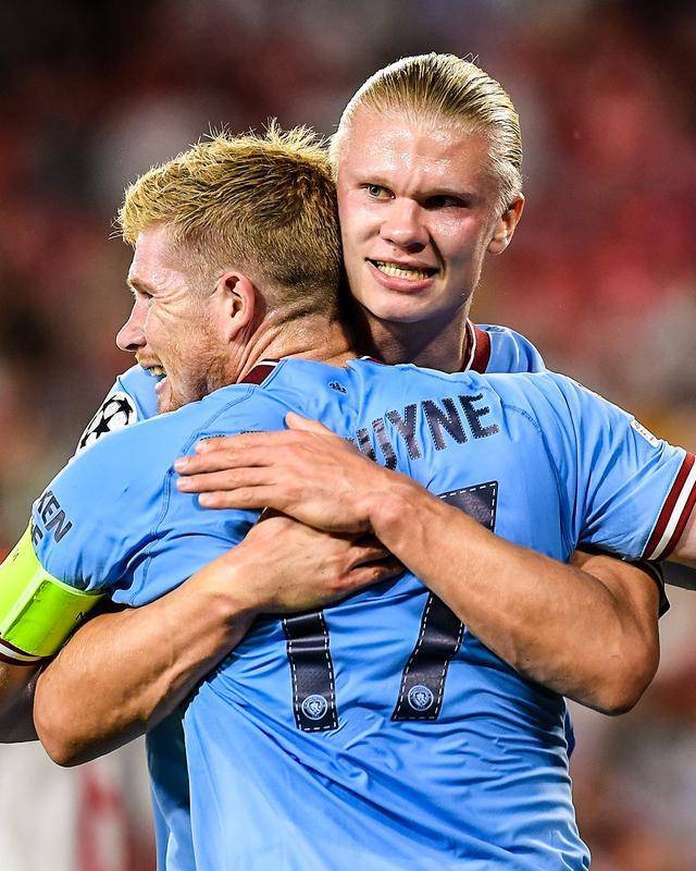 夏普：我认为奥纳纳不会回曼联了；希望拉门斯能保持好的状态（夏普：不看好奥纳纳再回曼联，盼拉门斯保持良好状态）