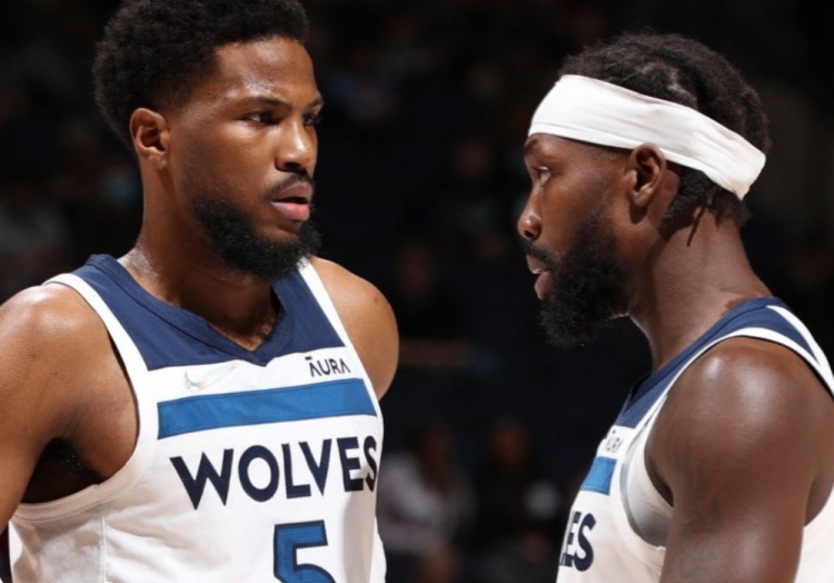 特里：08年欧冠决赛丢点我永生难忘，恐怕这辈子都难以释怀（特里谈2008欧冠决赛点球失误：一生之痛，至今难释怀）