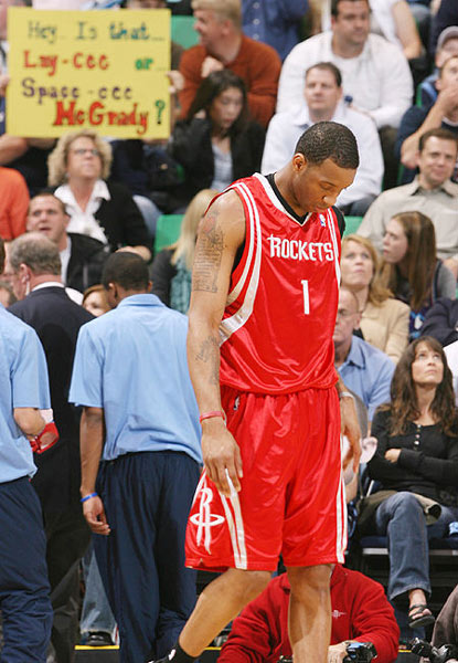 新援哈托身穿世俱杯冠军徽章球衣亮相，切尔西将持有4年（切尔西新援哈托穿世俱杯冠军徽章战袍亮相，合同期4年）