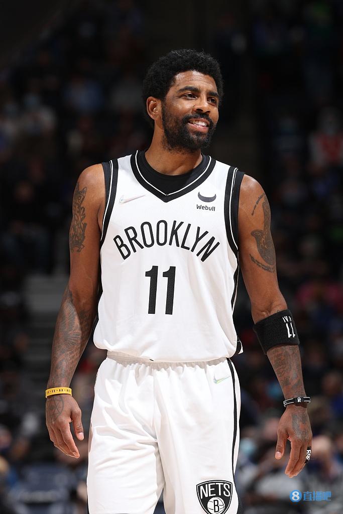 国足大换血！邵佳一破格提拔3大新星， 球迷：比归化球员强多了！（国足阵容洗牌！邵佳一火线起用三名新星，球迷称：实力全面压过归化球员）