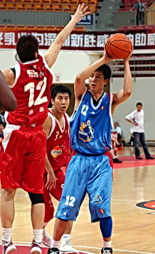 安东：在比分3-0时有些松懈是正常的，我们最终赢了才是关键（安东：3-0领先放松属正常，关键是最终赢球）