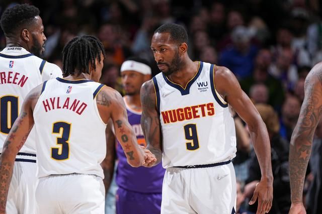 巴萨客战贝蒂斯：亚马尔PK安东尼，拉什福德、佩德里出战（巴萨做客贝蒂斯：亚马尔迎战安东尼，拉什福德与佩德里将出战）